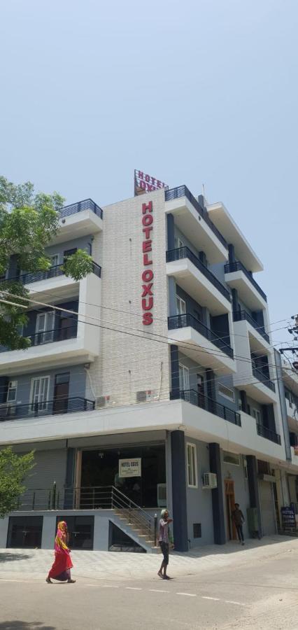 Hotel Oxus ジャイプール エクステリア 写真